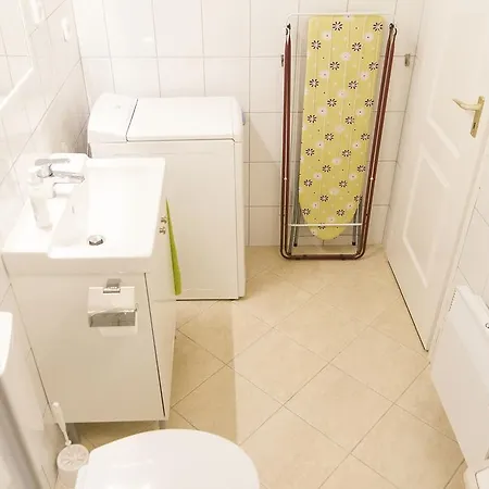 Authentic Klauzal Budapesta