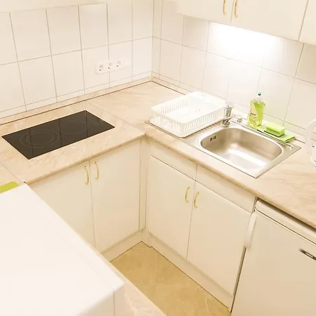 Appartement Authentic Klauzal Boedapest